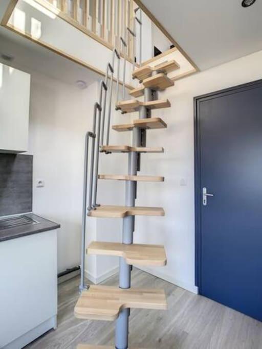 Atypique T1 Duplex - Wifi .Parking .Proche .Gare Apartment แซ็ง-ก็องแต็ง ภายนอก รูปภาพ